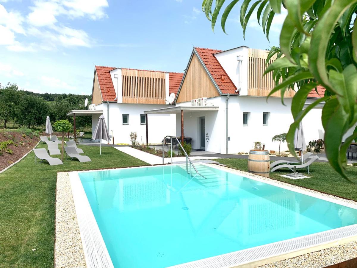 Weinberg Chalets Eisenberg an der Pinka Zewnętrze zdjęcie